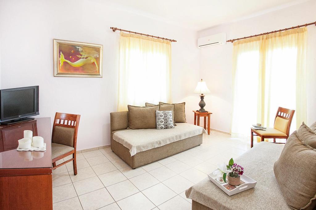 Nimfi Hotel, Skiathos 메갈리 아모스 외부 사진
